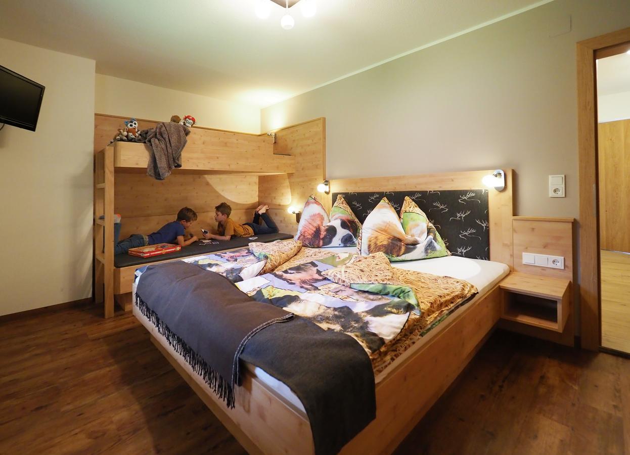 Farm stay Bio-bauernhof Reiterhof Sankt Johann im Pongau